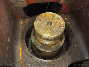 Hydraulický lis ŽĎAS LVH 2500 (948) - 14