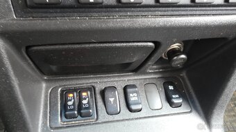 Mitsubishi Pajero  3.2 Did 121KW r. v. 2001 - 14