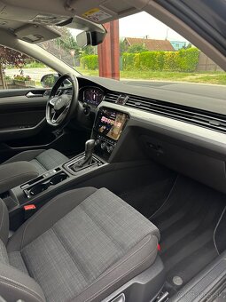 VW Passat B8 Business 2.0tdi 110kw Dsg VIRTUAL/ŤAŽNÉ/MŔTVY - 14