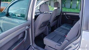 Volkswagen Touran 1.9 TDI 7miest - 14