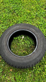 Zimne pneumatiky 215/70 R16 - 14