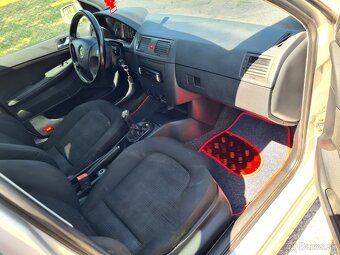 Škoda Fabia 1,4 16V 59Kw Benzín - 14