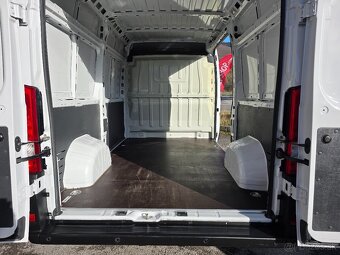 Peugeot Boxer Furgon 2,2 BlueHDI L2H2 330 - 14