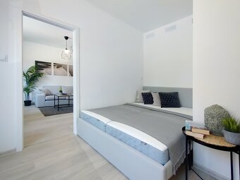 ✅ ZREKONŠTRUOVANÝ 2+KK PRIAMO V CENTRE - 14