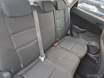 Hyundai i30 1.6 CRDi - 14
