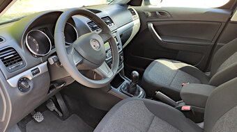 Škoda Yeti 1.2 TSI Active po facelifte - 14