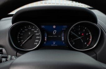 Maserati Levante SQ4 - 14