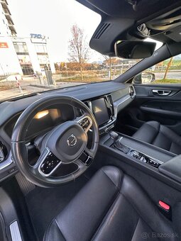 Volvo V60 2.0 4×4, rok 2020 – plná výbava - 14