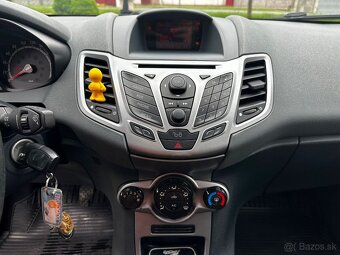 Ford Fiesta 1.25 benzín - 14