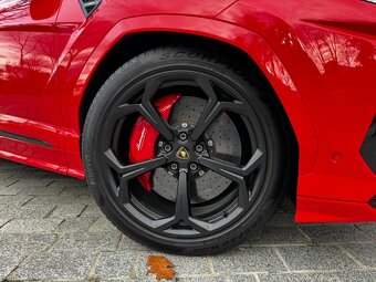 Predám Lamborghini Urus - 14