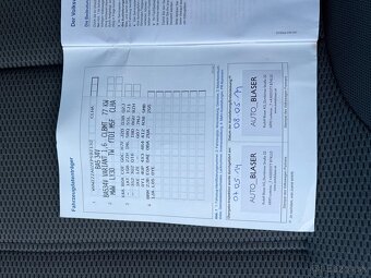 Volkskwagen Golf 1,6TDI. Xenón. - 14