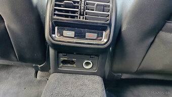 Volkswagen Passat Variant 2.0 TDI 110kW Highline 7/2015 - 14