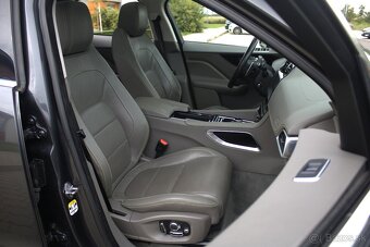 Jaguar F-Pace 2.0D 240k R-Sport AWD AT8 Odpočet DPH - 14