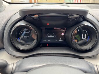 Toyota Yaris 1.5 Dynamic Force Executive - 14