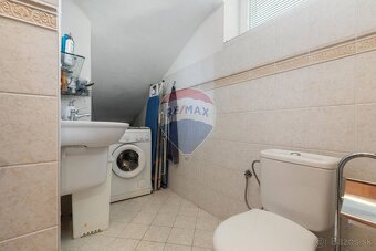 NA PREDAJ : Rekreačný dom 108 m2, pozemok 817 m2, Nová Dedin - 14