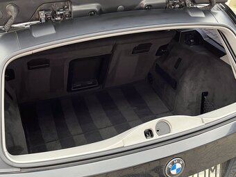 BMW E91 318d r.v. 2006 - 14