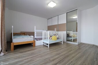 Nadštandardný byt v CENTRE MESTA - až 138m2 - Dubnica nad Vá - 14