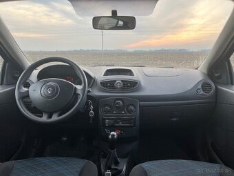 Renault Clio 1.2 benzín - 14