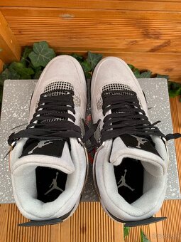 Jordan 4 CUSTOM - 14