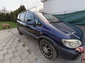 Opel Zafira 2.0 DTI 7miestne - 14