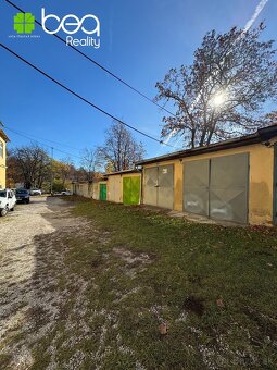 NA PREDAJ: Radová prízemná garáž, Levoča, 19 m2 - 14