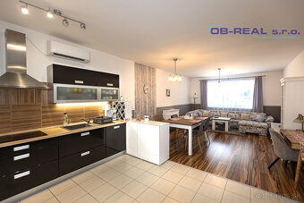 Predaj rekonštr. 5izb RD 240m2, parková úprava, pozemok 198m - 14