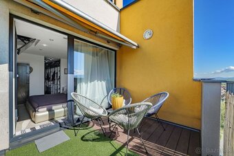 ZELENÁ STRÁŇ - PRIESTRANNÝ 4 IZBOVÝ BYT, 3 TERASY, 2 GARÁŽOV - 14