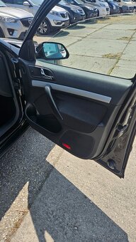 Predám SKODU OKTAVIA 1.9 TDI - 14