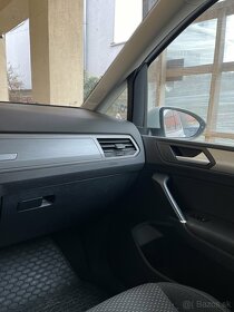 VW Touran 1.4 TSI Comfortline, 7-miestne - 14