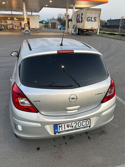 Corsa ENJOY 1,4 benzín - 14
