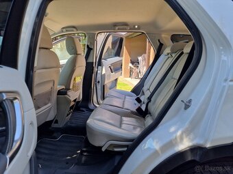 Land Rover Discovery Sport 2.0L HSE A/T9 150k 4x4 (diesel) - 14