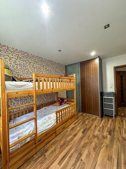 Pražský typ byt s veľkou loggiou, Jaltska - 14