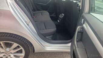 ŠKODA OCTAVIA COMBI 1.6 TDI - 14