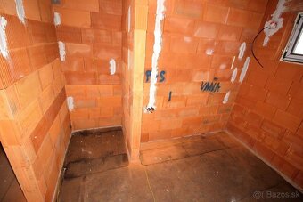 predaj NOVOSTAVBA v obci Brodzany s pozem. 391 m² - 14