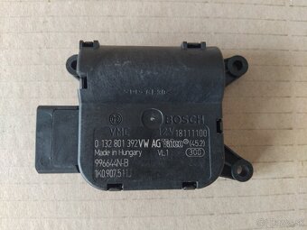 servomotor kurenia a klimatizácie Octavia 2, Superb 2 - 14
