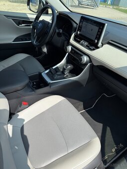Toyota, RAV-4, 2.5L, 131 kW, BA 95 + hybrid, 9.6.2022 - 14