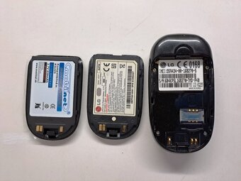 LG KG 225 Veľmi Zachovalé Maličké Véčko 8cm a len 69g - 14