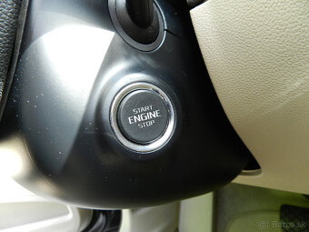 Škoda Superb Combi 3.6 FSI V6 4x4 Elegance DSG - 14
