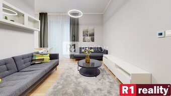 Jedinečný 3 izbový byt 64 m2+ 8 m2 balkóny + parking, Piešťa - 14
