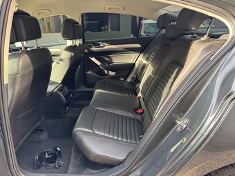 Volkswagen Passat B8 2.0tdi Dsg Highline 2016 Pojazdné - 14