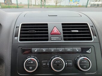 Volkswagen Touran 2.0 TDI - 14