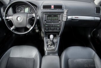 Škoda Octavia Combi 2.0 TDI 4x4 Scout - 14
