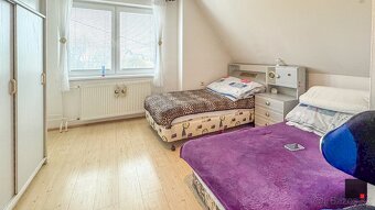 RODINNÝ DOM S GARÁŽOU ALEBO FIRMA - 14