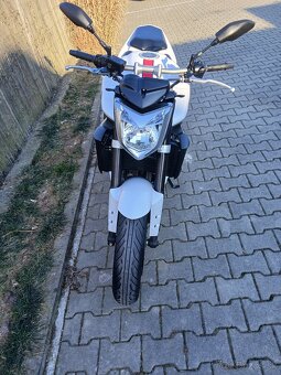 Yamaha FZ1 - 14