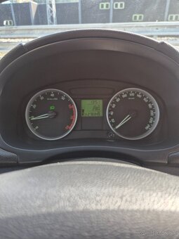ŠKODA ROOMSTER 1.2HTP 51KW M5 2008 NOVÉ KÚPENÉ NA SK - 14