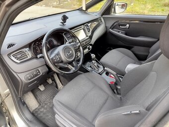 Kia Carens - 14