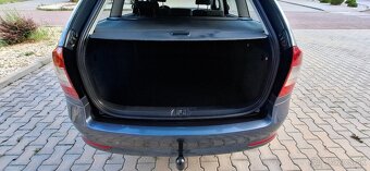 Predám Škoda Octavia Combi 1.9 TDI 77kw  ELEGANCE MAX - 14