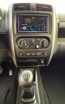 Suzuki Jimny - 14