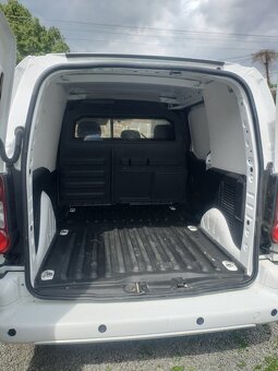 "Peugeot Partner 1.6 HDi Furgon 117 000KM automat F1 radeni - 14