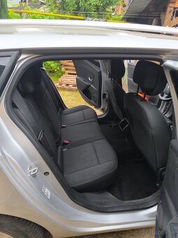 predam Renault Megane III Grantour 1.5 dci 78 kw 2010 - 14